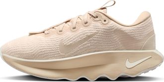 Nike (WMNS) Nike Motiva Sand drift Pearl White Pale Ivory DV1238-110