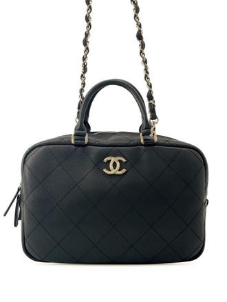 Chanel 2021-2025 CC Calfskin Diamond Stitched Top Handle Bowling Bag satchel - Zwart