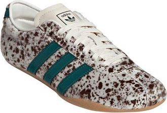 adidas Tokyo Low Top Sneaker in Off White/green/brown at Nordstrom, Size 10.5