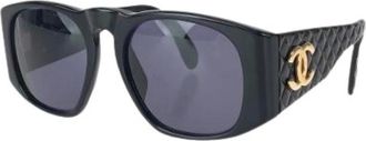 Chanel Pre-owned Accessories, female, Black, Size: ONE SIZE Pre-owned Plastic sunglasses