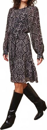 Esqualo Cress Unified Dress In Black Print