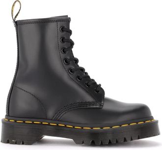 Dr. Martens Zwarte Leren Enkellaarzen 8-Gaats - Dames - Veterlaarzen - Zwart - 37 EU - Leer - Schoenen