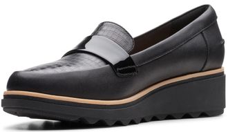 Clarks Womens Clarks Womens - Sharon Gracie Black Leather With Dark Tan Welt 5m Penny Loafer, Black Leather With Dark Tan Welt, 2,5UK