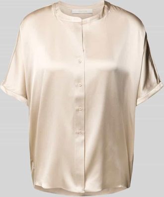 Herzen&rsquo;s Angelegenheit Relaxed Fit Seidenbluse mit Rundhalsausschnitt in Beige, Gr&ouml;&szlig;e 40