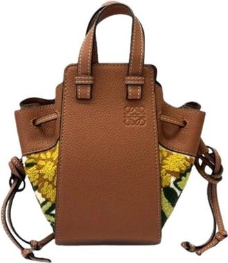 Loewe Pre-owned Mini Bags, female, Brown, Size: ONE SIZE Pre-owned Leather Shoulder Bag