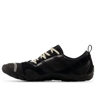 New Balance MT10 Black Linen MT10O6NW