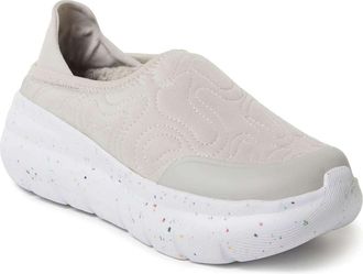 Dearfoams Mens Knox Collapsible Heel Slip-On Sneaker