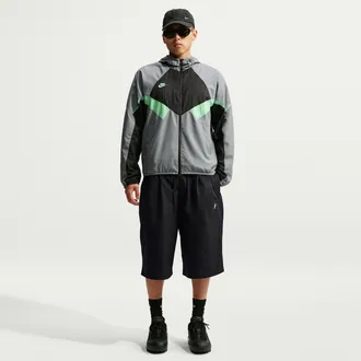 Nike Mens Club Straight Shorts in Black | IO3784-010