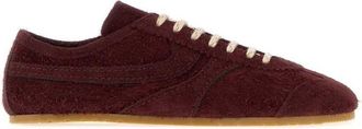 Dries Van Noten bordeauxrode su&egrave;de sneakers