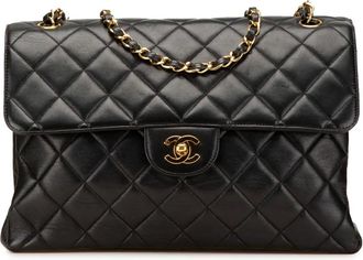 Chanel Borsa a spalla Jumbo Double Sided Flap in pelle di agnello 1996-1997 - Nero