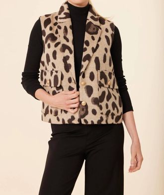 Dolce Cabo Leopard Vest In Beige