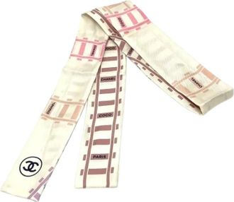 Chanel Pre-owned Silk scarves - Dames - Vintage Accessoires - Veelkleurig - ONE Size - Vintage