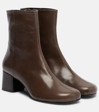 Christophe Lemaire Anatomic 55 leather ankle boots