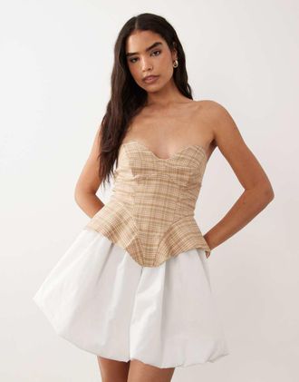 Asos Vestito corto sartoriale a fascia a quadri con fondo a palloncino in cotone a contrasto-Multi