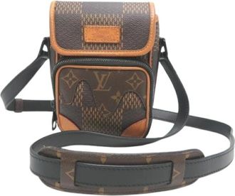 Louis Vuitton Pre-owned Cross Body Bags, male, Brown, Size: ONE SIZE Pre-owned Amazon Messenger