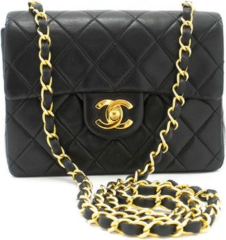 Chanel Vintage Square Classic Flap Quilted Lambskin Black Leather Handbag (Pre-Owned)