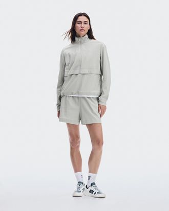 On Courtside 1/2 Zip Eaze