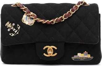 Chanel 2018-2019 Mini Rectangular Felt Paris-Hamburg Charms Flap crossbody bag - Black