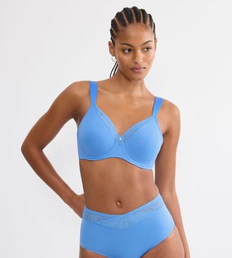 Triumph Minimizer-BH TRIUMPH True Shape Sensation T, Damen, Gr. 100, Cup F, ciel, Jersey, Obermaterial: 72% Polyamid, 28% Elasthan, BHs Minimizer-BH, verklein