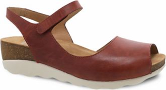 Dansko Womens Marcy Waxy Burnished Sandals In Chili