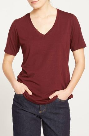 Universal Standard V-Rex Tee in Burgundy Black Cherry at Nordstrom