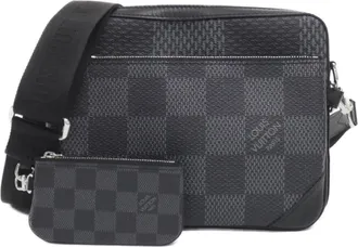 Louis Vuitton Damier Graphite Graphite Gray Coated Canvas Pouch Shoulder Bag (Pre-Owned)
