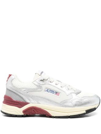 Autry Hyperway Low Wom Em05 Pelle/Camoscio/Mesh Argento/Syra
