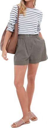 Hunter Bell Aspen Pull-On Short In Army Green
