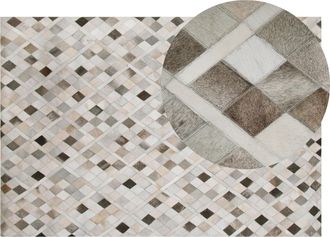 Beliani Beliani - Alfombra De Cuero Gris Y Beige A Cuadros 140 X 200 Cm Estilo R&uacute;stico Moderno Hirka