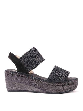 Juncal Aguirre Sneakers