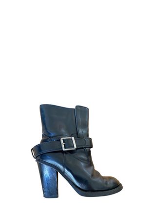 Chlo&eacute; Back Leather Heeled Boots Size 36.5