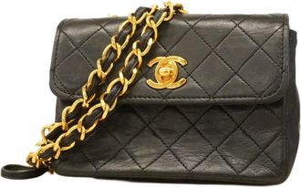 Chanel Leather Shoulder Bag (Pre-Owned)