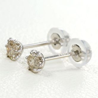 C&A Unbranded 900 Stud Earrings (Pre-Owned)