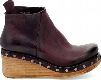 A.S.98 Womens Savina Wedge Bootie In Eggplant