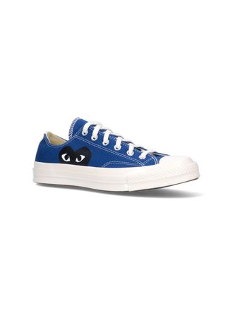Comme Des Gar&ccedil;ons Comme Des Garcons Play Heart-Embroidered Canvas Sneakers - Blue