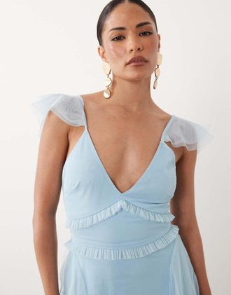 Lace & Beads Petite Vestito lungo in tulle celeste con volant-Blu