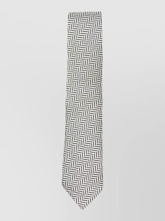 Tom Ford silk tie herringbone pattern pointed tip