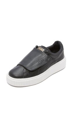 Puma Womens Basket Platform Strap Wn Sneaker, Black/White, 4.5 UK