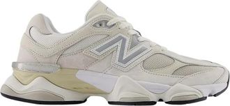 New Balance 9060 Schoenen - Dames - Hardloopschoenen - Beige - 37 EU - Leer - Fitness