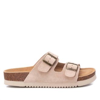 Xti Womens Flat Sandals In Beige