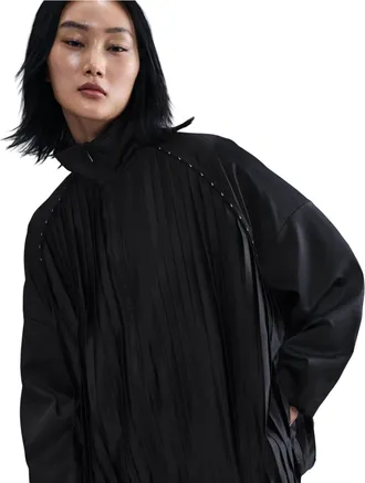Nike (WMNS) Nike Pleated Tracksuit Jacket Asia Sizing Black HJ0518-010