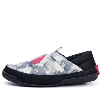The North Face Nuptse Mules Black White NF0A5G2F-JBO