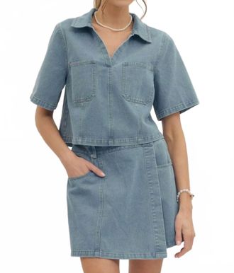 Entro Short Sleeve Denim Woven Top And Short Set In Dusty Blue