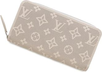 Louis Vuitton Pre-owned Wallets, female, Beige, Size: ONE SIZE Pre-owned Zip Around Wallet