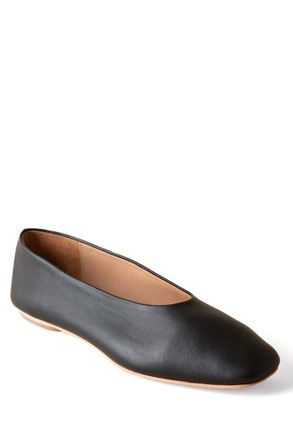 Huma Blanco Margaux Ballet Flat in Coal at Nordstrom, Size 36