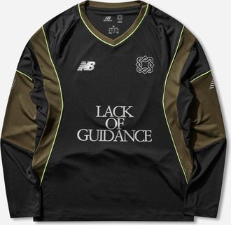 New Balance Men s Lack of Guidance Longsleeve Jersey Black / Woodland