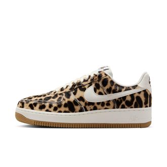 Nike Womens Air Force 1 07 Shoes in Brown | IB7695-200