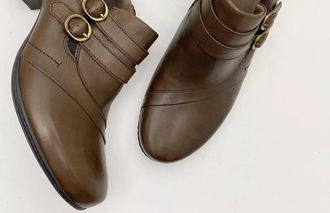 Earth Womens Toronto Leather Bootie In Bark