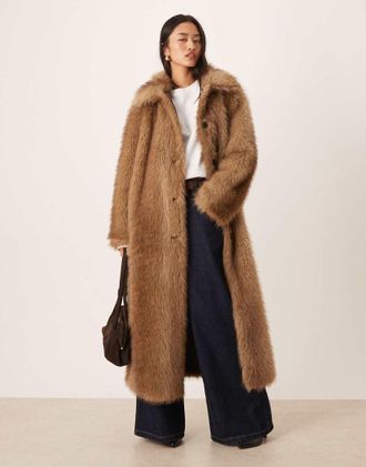 Asos Cappotto taglio lungo in pelliccia sintetica marrone con profili