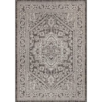 Jonathan Y Designs Sinjuri Medallion Textured Weave Indoor/Outdoor Area Rug in Gray/black at Nordstrom, Size 2Ft 0In X 8Ft 0In